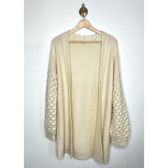 Hem & Thread Oversized Chunky Knit Cardigan Cream - Picture 1 of 5